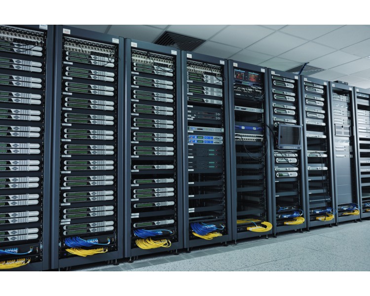 Энергоэффективность в корпоративных дата-центрах: новые стандарты и что выбрать в 2025 году Энергоэффективность в корпоративных дата-центрах: новые стандарты и что выбрать в 2025 году